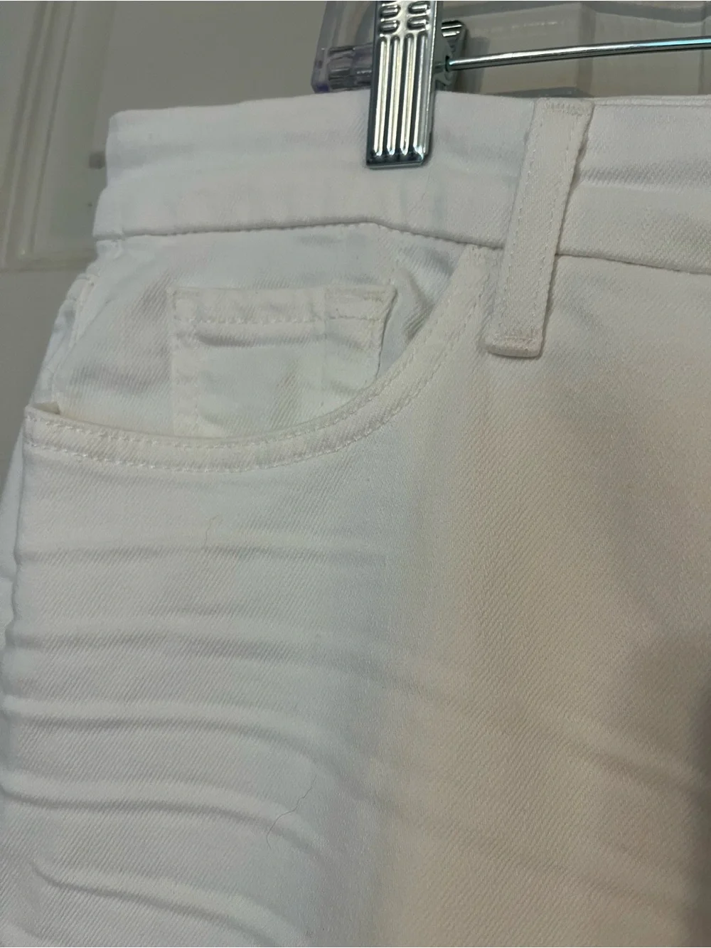 Jen 7 classic white